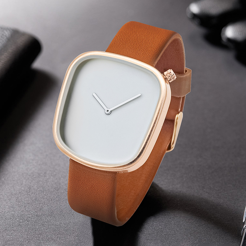 Guarda la lunetta in ceramica  - Omega Watch Seamaster recensione e prezzo